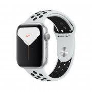 Apple Watch Nike Series GPS, 44mm Silver aluminum Case with Pure Platinum/Black Nike Sport Band S/M M/L 
