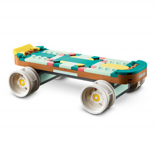 LEGO Creator: Patina cu rotile retro (31148) Jucărie